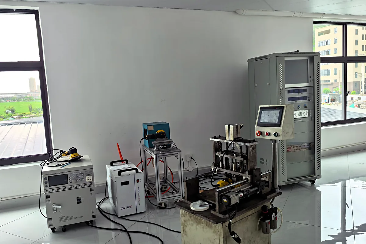 Tool testing bench for speed torque and air consumption